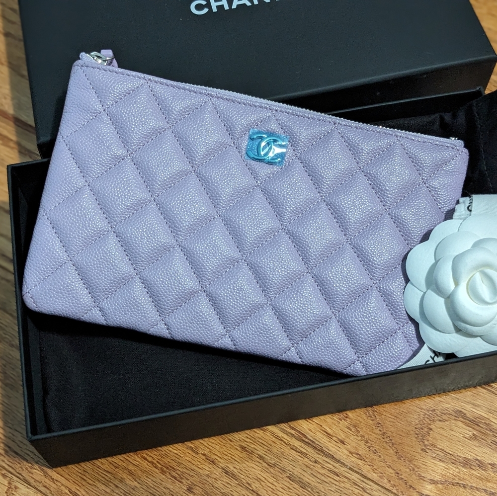 CHANEL 24P purple caviar classic small pouch SHW